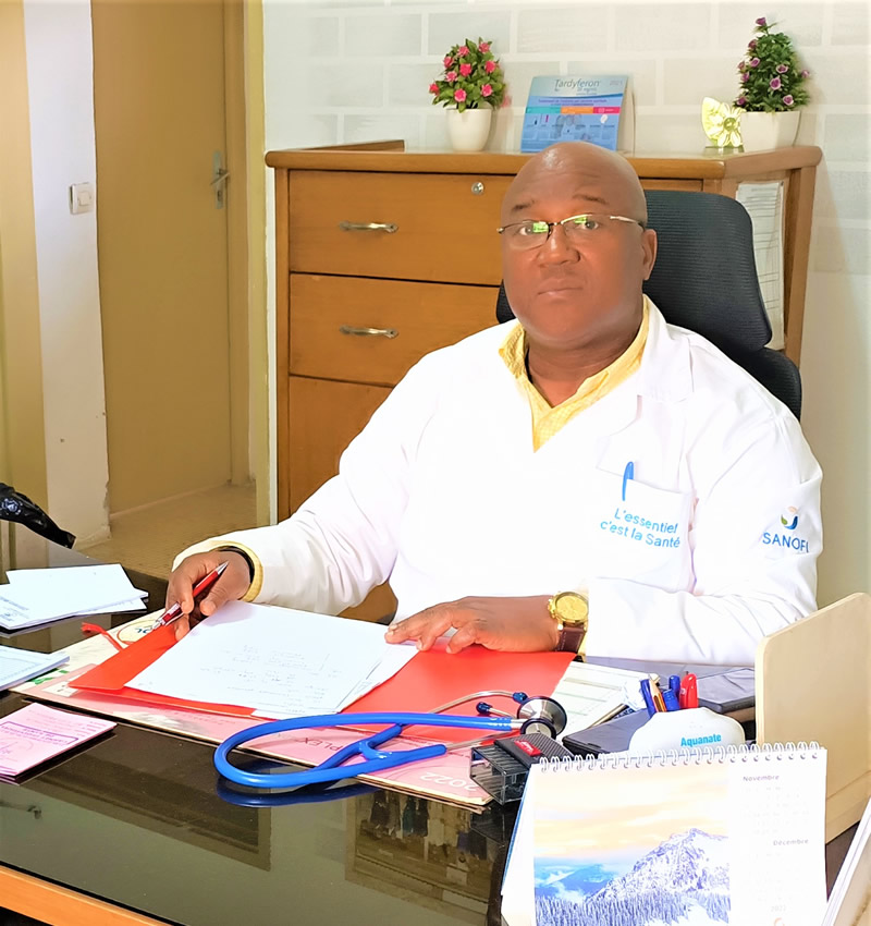 Dr Monssia François